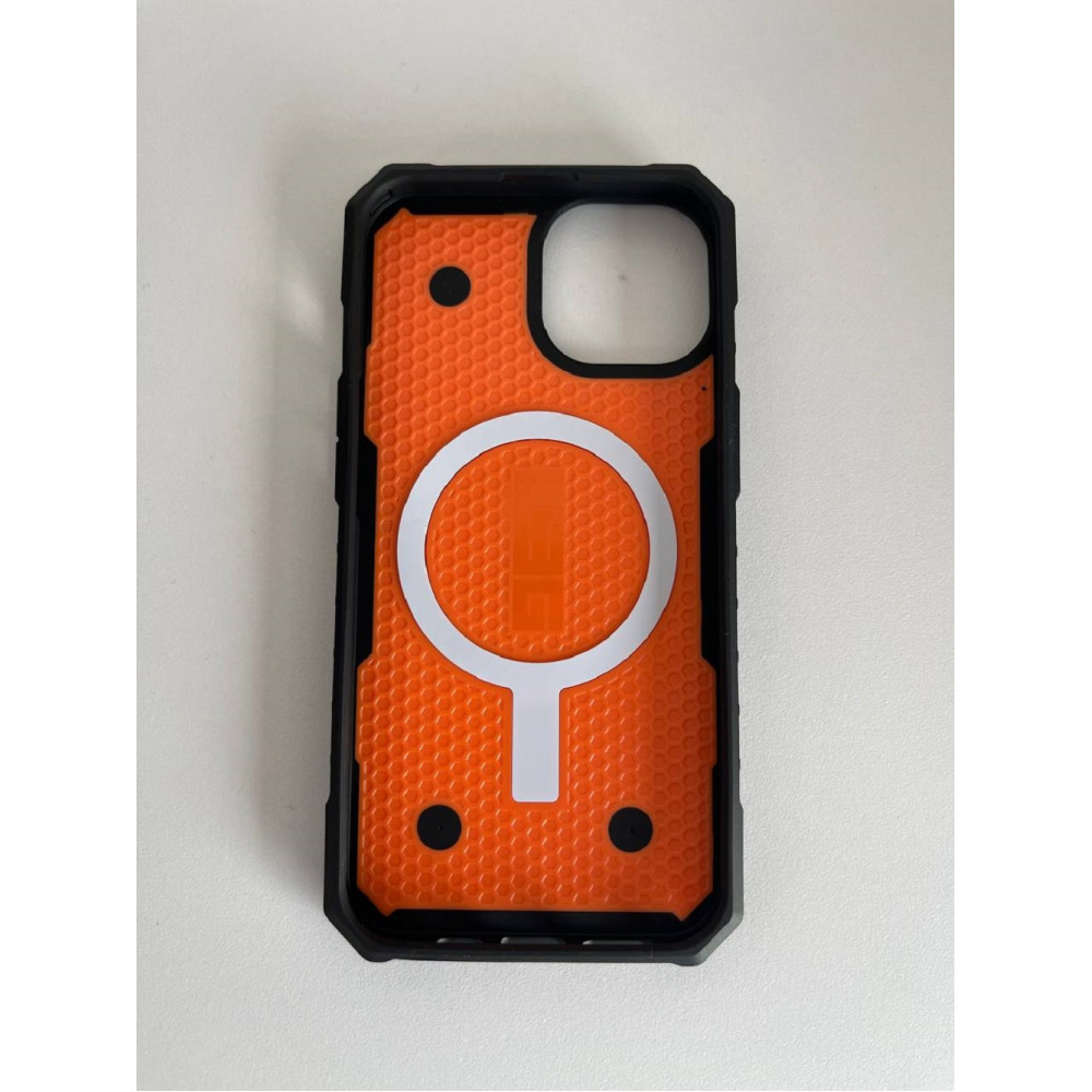 Купить Чехол UAG Pathfinder with MagSafe на iPhone 14 Pro Max, Orange  (Оранжевый) в Новосибирске по цене 1 600 р.